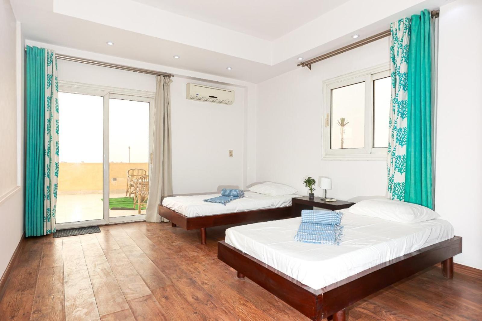 Luxurious With Terrace In New Apartament